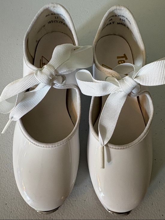 Temp by Leo’s Other - Girls White Tap Shoes with ribbon ties Tempo by Leo’s brand